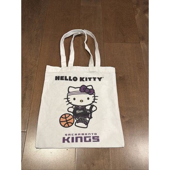 Hello Kitty X Sacramento Kings Limited EdTote Bag Hello Kitty Day Exclusive - Picture 1 of 3
